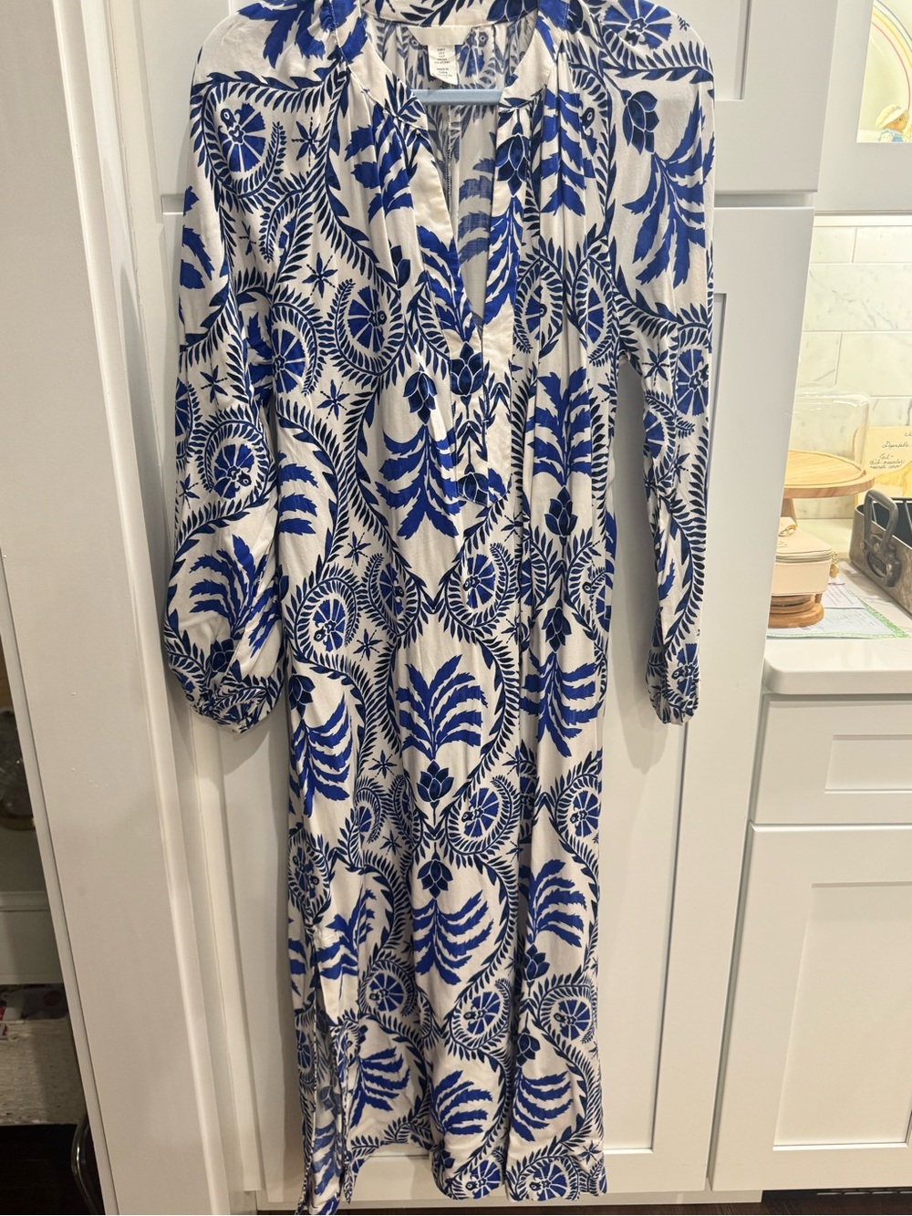 H&M Women's Blue and White Printed Maxi Dress